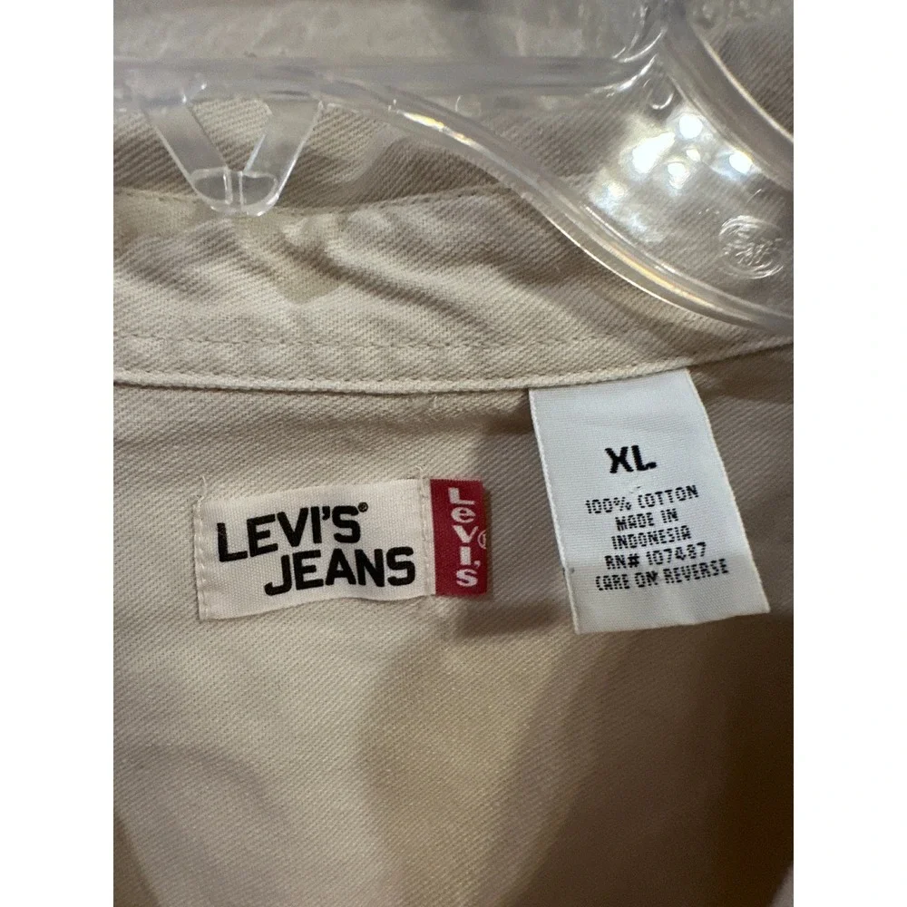 Levi's Jeans XL Button Up Shirt Beige Long Sleeve Casual Work Utility
